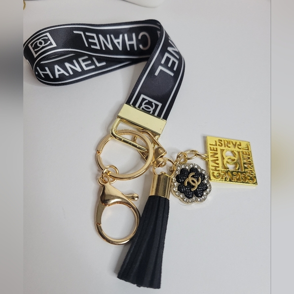 Accessories - Chanel Ribbon Key/bag/Wrist Keychain Zipper Pulls